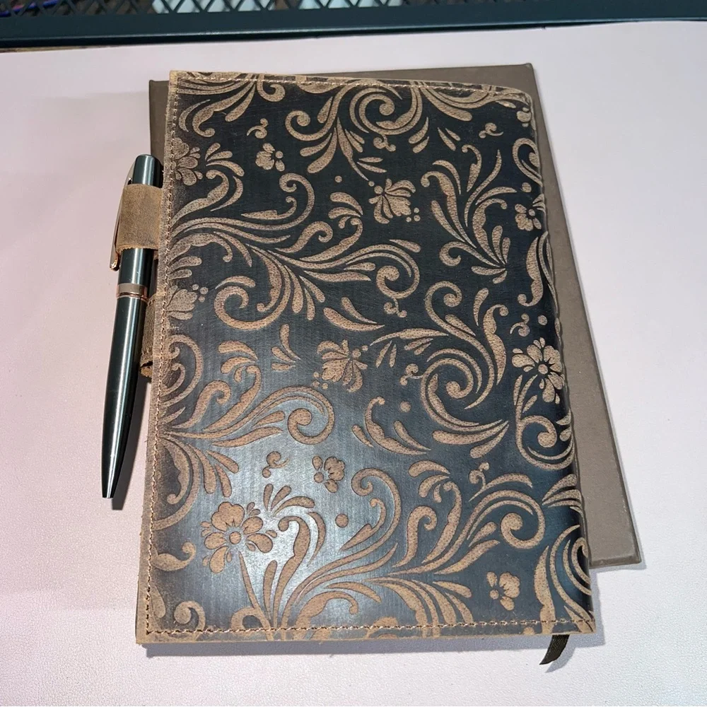NEW Moonster Leather Flower Notebook Journal Refillable Travel Diary with Pen - Picture 6 of 7